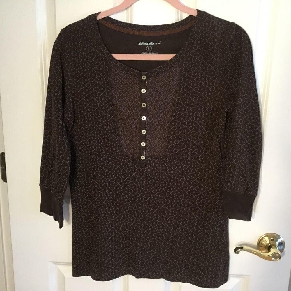 - NWOT. Eddie Bauer Women’s Sz. L Brown Print Top.